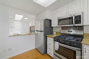 2723 Webber Ct, Steilacoom, WA 98388 - Photo 17