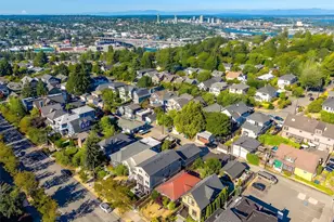 2412 Queen Anne Ave N, Seattle, WA 98119 - Photo 33