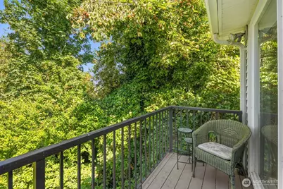 3642 37th Avenue W, Seattle, WA 98199 - Photo 17