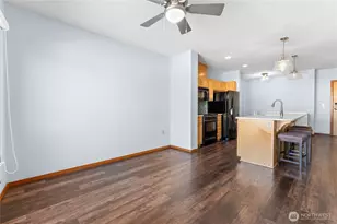 210 W Pioneer, Puyallup, WA 98371 - Photo 11