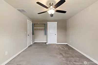 10717 SE 211th Street, Kent, WA 98031 - Photo 23