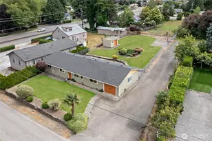 10717 SE 211th St, Kent, WA 98031 - Photo 3