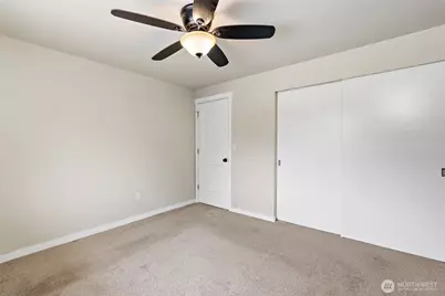 10717 SE 211th Street, Kent, WA 98031 - Photo 29