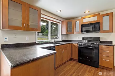 10717 SE 211th Street, Kent, WA 98031 - Photo 13