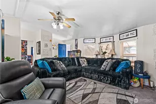 6605 237th Street E, Graham, WA 98338 - Photo 7
