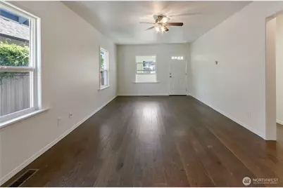 613 N Prospect Street, Tacoma, WA 98406 - Photo 9