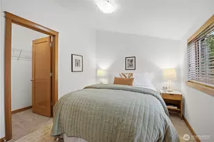 7411 4th Ave NE, Seattle, WA 98115 - Photo 19