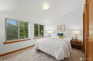 7411 4th Ave NE, Seattle, WA 98115 - Photo 21