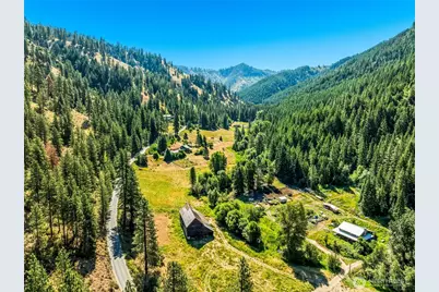 10495 Merry Canyon Road, Leavenworth, WA 98826 - Photo 15
