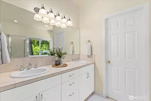 23915 NE 80th St, Redmond, WA 98053 - Photo 25