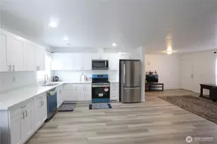 12519 288th St E, Graham, WA 98338 - Photo 5