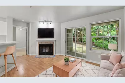 18505 SE Newport Way #B106, Issaquah, WA 98027 - Photo 7