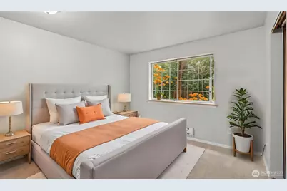 18505 SE Newport Way #B106, Issaquah, WA 98027 - Photo 13
