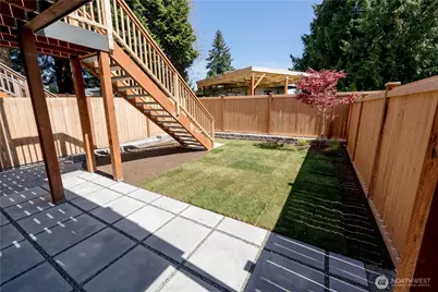 13540 39th Avenue NE #B, Seattle, WA 98125 - Photo 21
