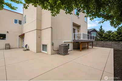 2216 70th Avenue SE, Mercer Island, WA 98040 - Photo 9