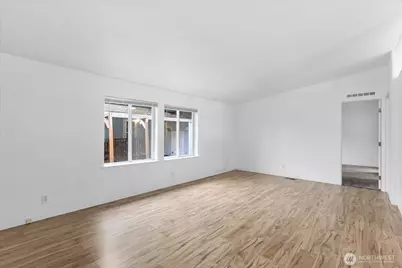 11100 4th Avenue W #4, Everett, WA 98204 - Photo 15