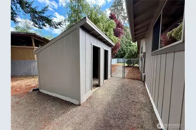 647 Z Street SE, Olympia, WA 98501 - Photo 29
