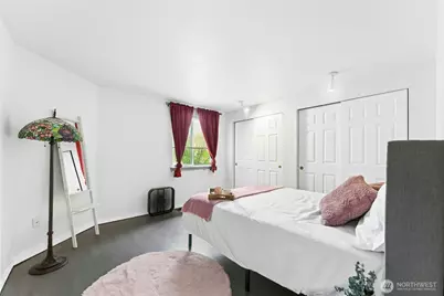8801 27th Street W #8B, University Place, WA 98466 - Photo 17