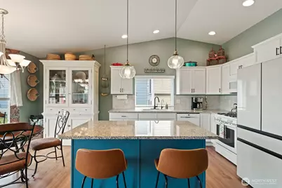 1929 Elhardt Street, Camano Island, WA 98282 - Photo 13