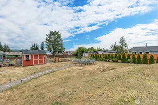 1929 Elhardt St, Camano Island, WA 98282 - Photo 29