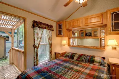 134 Drial Loop, Deming, WA 98244 - Photo 15