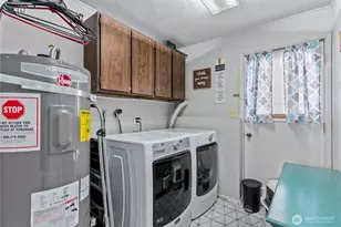 2101 172nd St E, Spanaway, WA 98387 - Photo 31