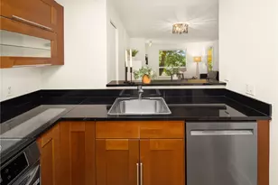7323 Sand Point Way NE, Seattle, WA 98115 - Photo 5