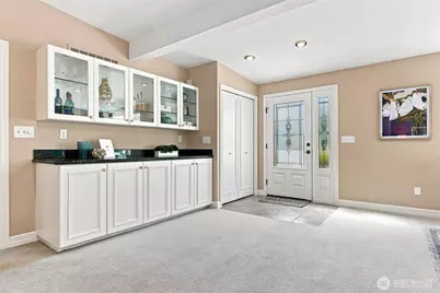 8218 SE 36th Street, Mercer Island, WA 98040 - Photo 9