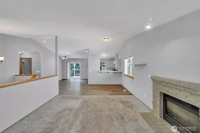 10728 211th Avenue Ct E, Bonney Lake, WA 98391 - Photo 5