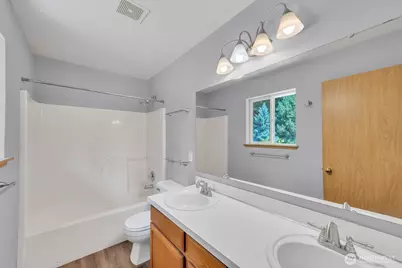 10728 211th Avenue Ct E, Bonney Lake, WA 98391 - Photo 21