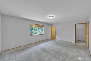 10728 211th Ave Ct E, Bonney Lake, WA 98391 - Photo 19