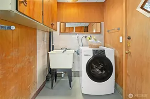 1529 NE 94th St, Seattle, WA 98115 - Photo 25