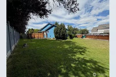 5410 64th Place NE, Marysville, WA 98270 - Photo 35