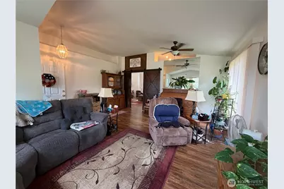5410 64th Place NE, Marysville, WA 98270 - Photo 9