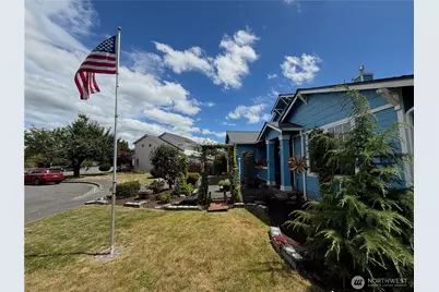 5410 64th Place NE, Marysville, WA 98270 - Photo 5