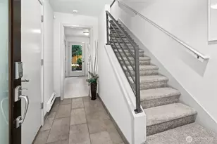 9615 Roosevelt Way NE, Seattle, WA 98115 - Photo 23