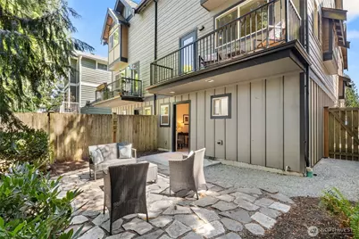 9615 Roosevelt Way NE #A, Seattle, WA 98115 - Photo 29