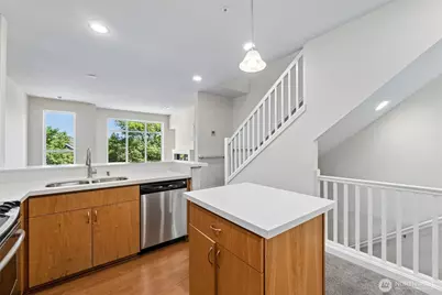 93 Sky Ridge Road NW #505, Issaquah, WA 98027 - Photo 15