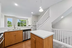 93 Sky Ridge Rd NW, Issaquah, WA 98027 - Photo 15