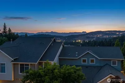 93 Sky Ridge Road NW #505, Issaquah, WA 98027 - Photo 3