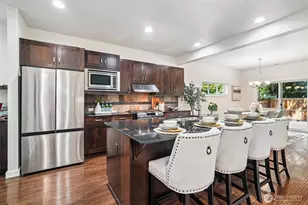 700 6th Ave NW, Issaquah, WA 98027 - Photo 3