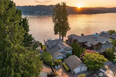 18846 SE 42nd Street, Issaquah, WA 98027 - Photo 1