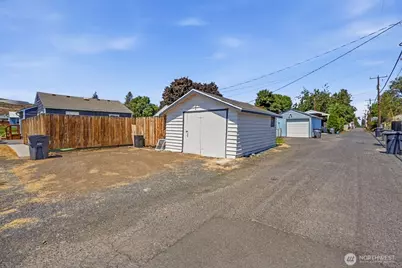 236 F Street SW, Ephrata, WA 98823 - Photo 11