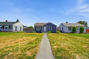 236 F St SW, Ephrata, WA 98823 - Photo 3