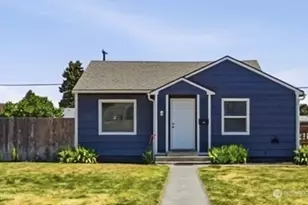 236 F St SW, Ephrata, WA 98823 - Photo 1