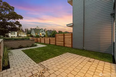 4047 44th Avenue SW, Seattle, WA 98116 - Photo 7