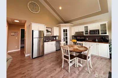 206 Wishkah Street, Ocean Shores, WA 98569 - Photo 21