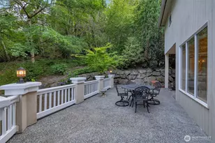 9701 SE 5th St, Bellevue, WA 98004 - Photo 37