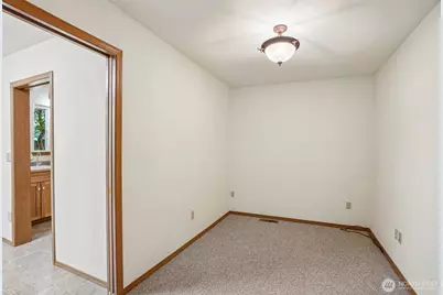 720 Ostrander Rd, Kelso, WA 98626 - Photo 19