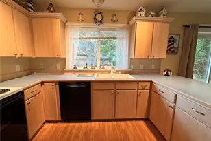 367 S Wynoochee Dr, Ocean Shores, WA 98569 - Photo 9